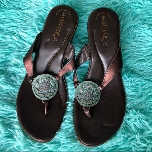 *MATISSE super cute copper straps sandal low heel